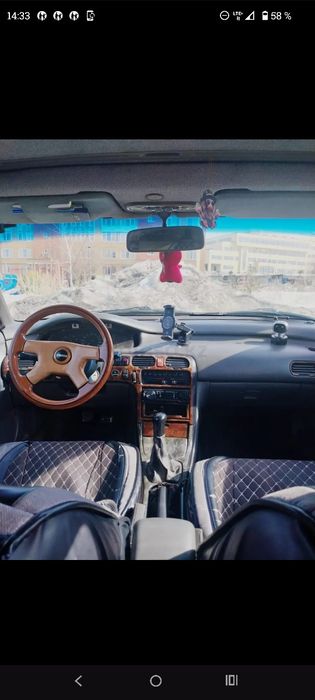Продам Мазду кронос 92 года выпуска.