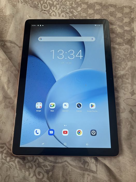 Продавам таблет dodgee t10 265гв памет 8 рам