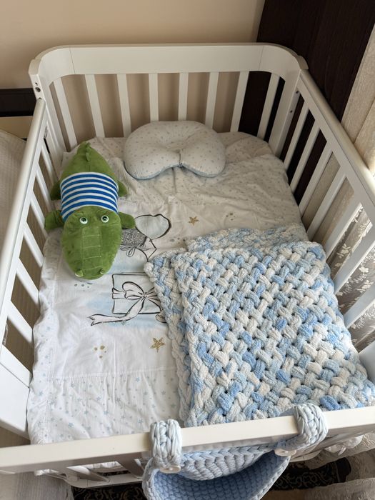 Продаю кроватка Mommy love комплект 3в1