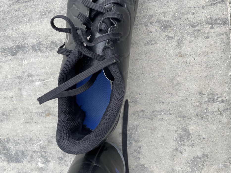 Ghete de fotbal nike temp marime 36.5