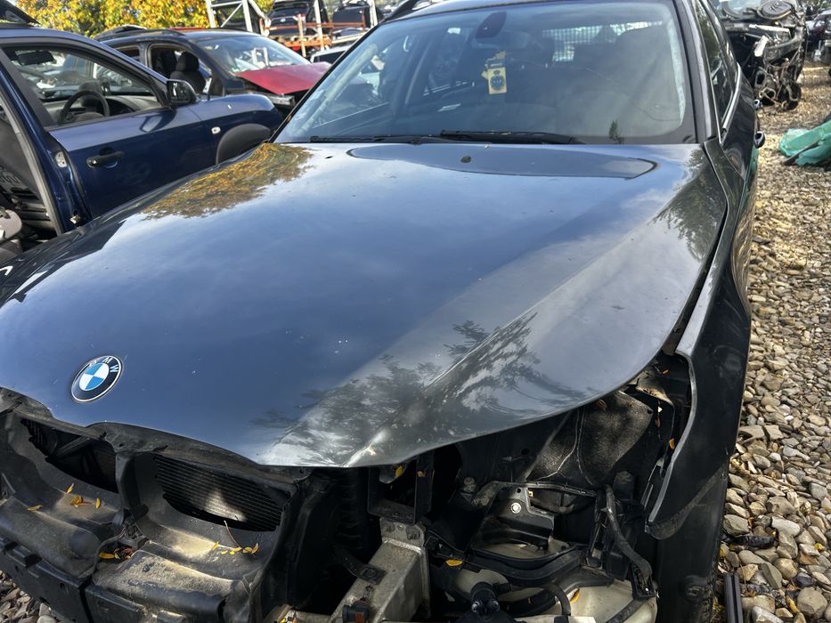 Aripă dreapta față BMW E60, E61
