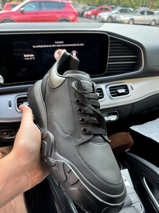 [Original] Vand Alexander McQueen Oversized Court Trainer Marimea 46