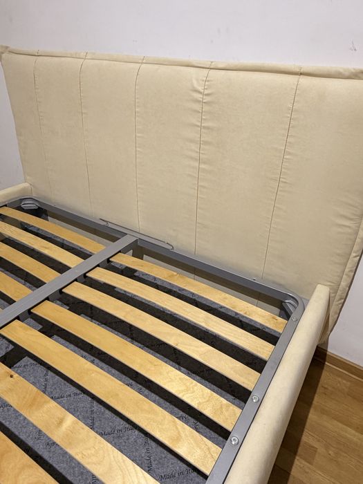Vand pat tapitat 160/200