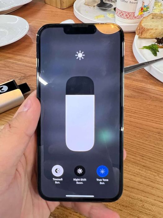 Продаю iPhone 13 pro 256гб