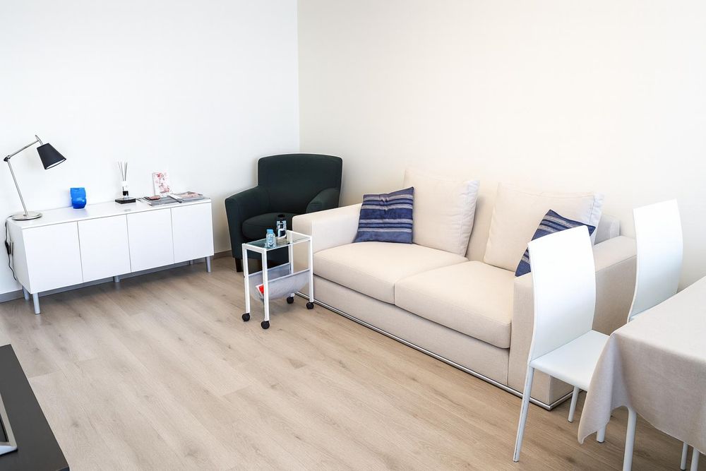 Дава се под наем Двустаен апартамент в Пловдив, Христо Смирненски - 67 кв.м за 510 € - Снимка #1