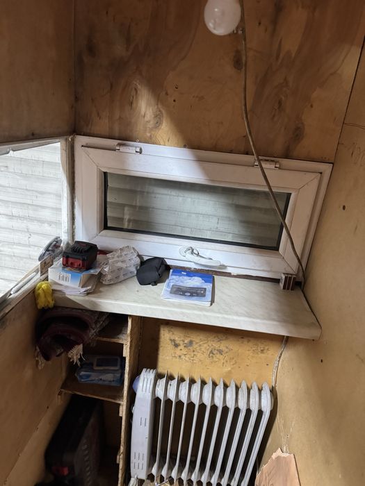 Продам Будку утипленный