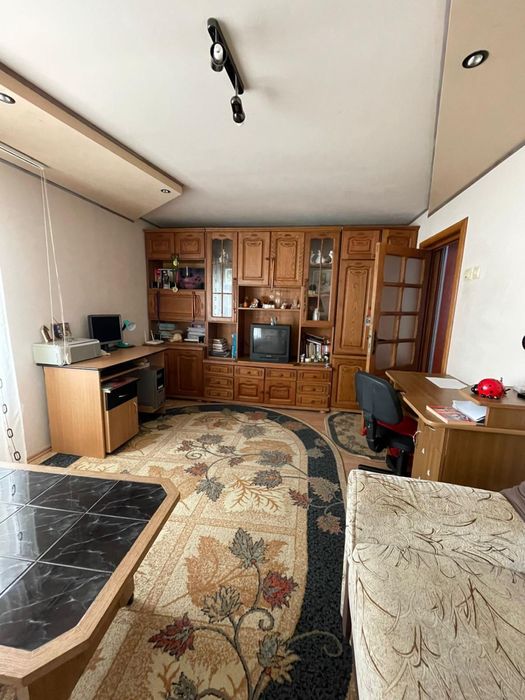 Vand Apartament Dragasani , lângă Proper