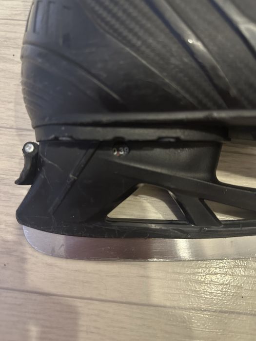 Продам каньки 39-42 размер  состяние 8.5/10