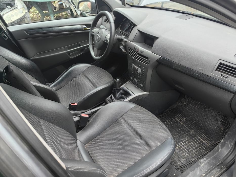 Опел Астра Н 1.9 Цдти На Части! Opel Astra H 1.9 Cdti