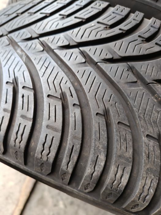 Зимни гуми -2021г.-16цола-205/55-1бр -65лв."BFGoidrich"