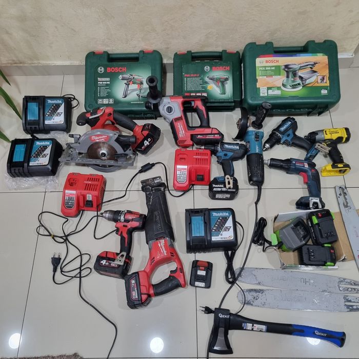 Diverse scule aduse de afara  si drujba 345