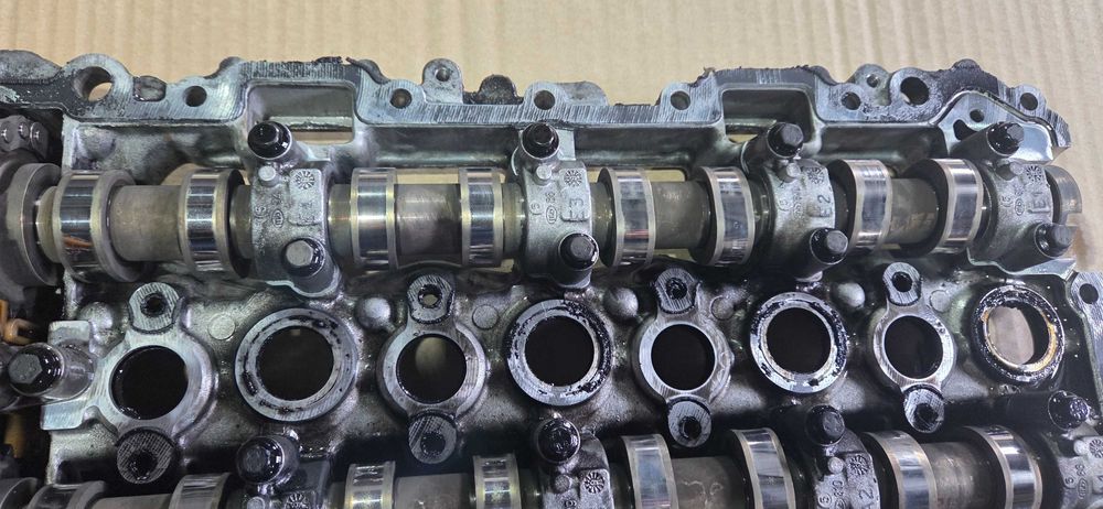 Глава с валове Peugeot 1.6 hdi