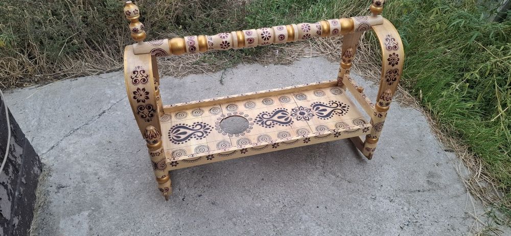 Колыбел в хорошем состояние