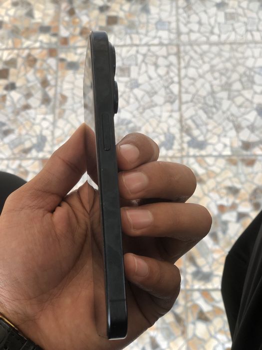 iphone 15 pro состаяние идеал