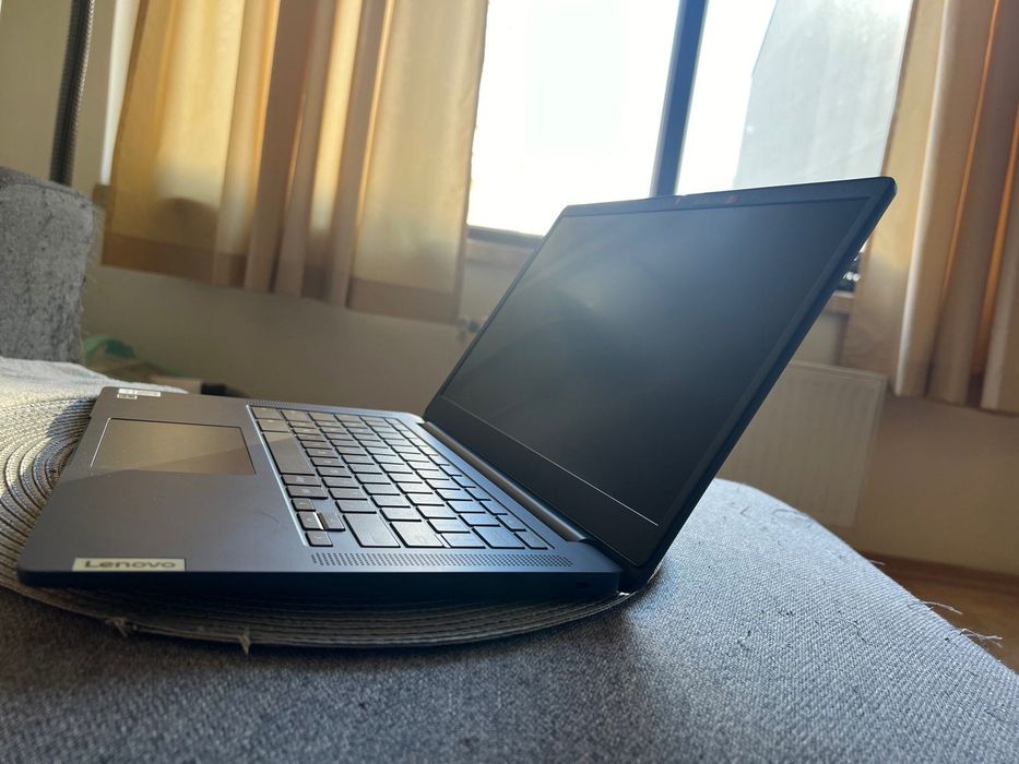Лаптоп Lenovo IdeaPad 3 Chrome