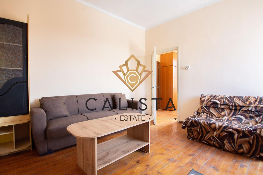 Дава се под наем Двустаен апартамент в София, Център - 65 кв.м за 499 € - Снимка #1