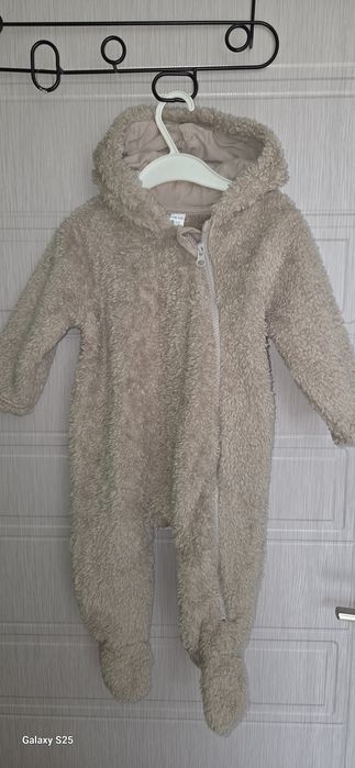 Бебешки зимни гащеризони рр 74