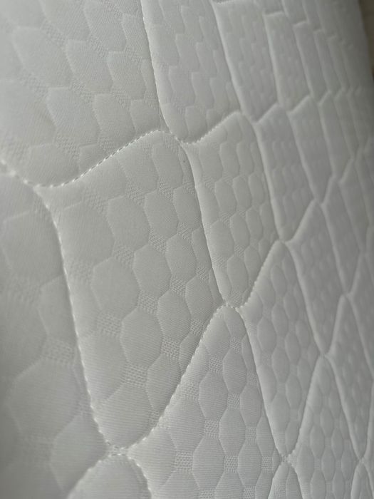 Матрас 100/200 новый