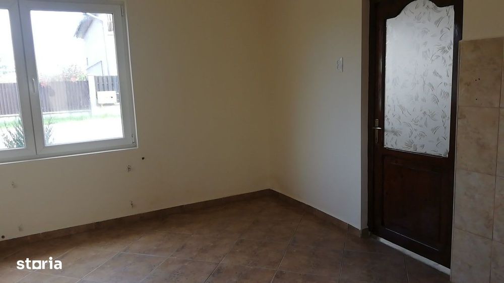 Casa 3 camere, 50 mp,   0% comision