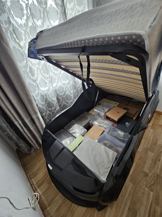 Кровать машинка б/у