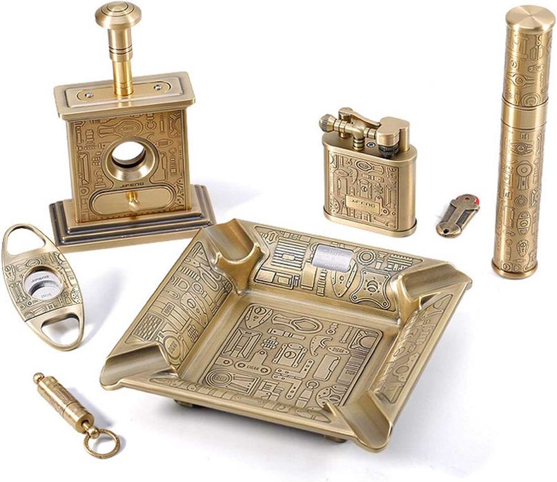 Подаръчен комплект пепелник,запалка,ножица,гилотина,туба,пънчър пури