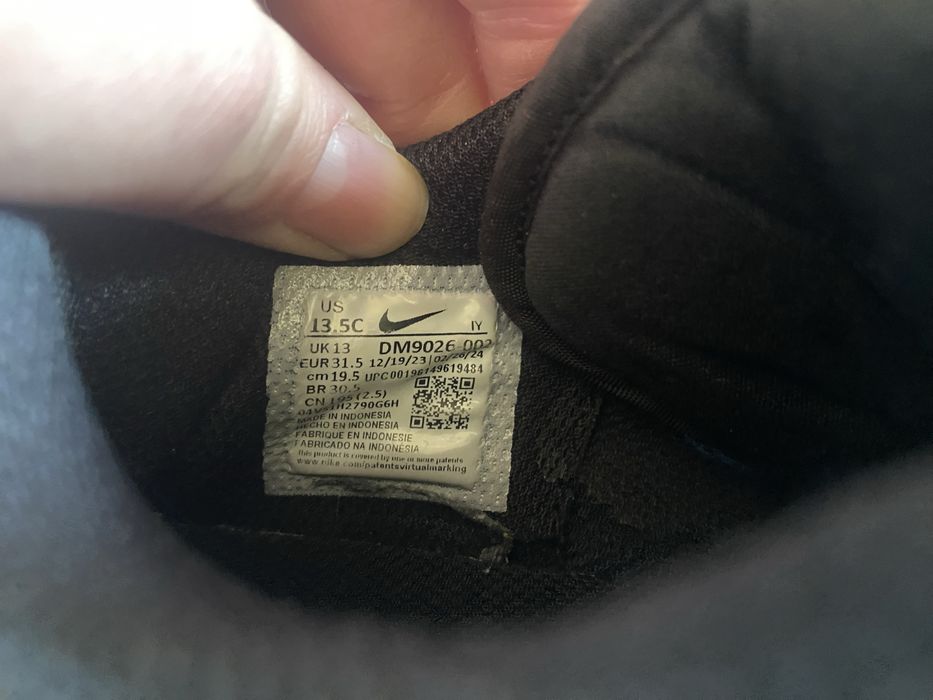 Pantofi sport Nike  nr:31.5.