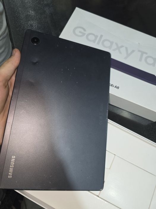 Планшет : Galaxy Tab A8