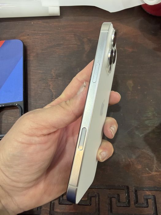 Iphone 16 pro max 512гб 98% батарея