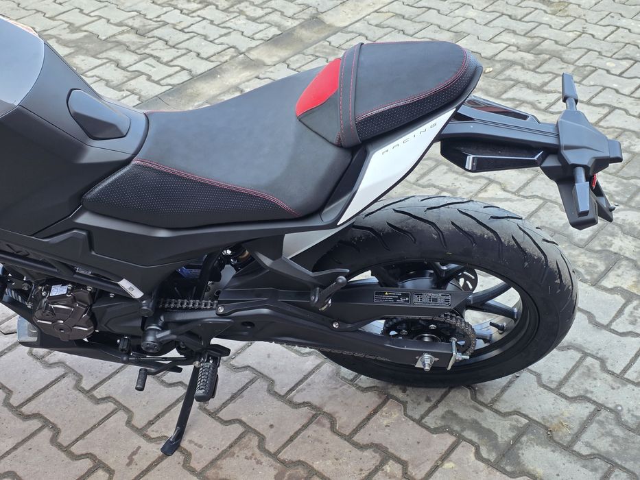 Rieju Nkd 125 Abs2026 nou,Permis A1 16ani.Motocicleta ktm  duke  mt125