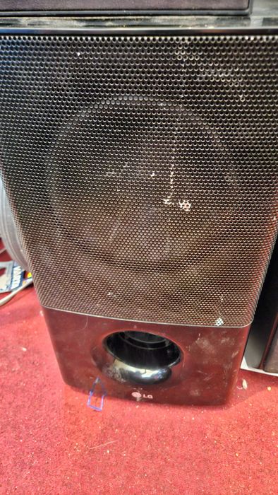 Продавам subboofer-и