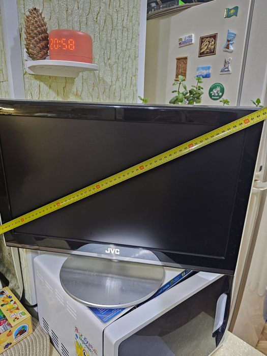 Телевизор JVC продам