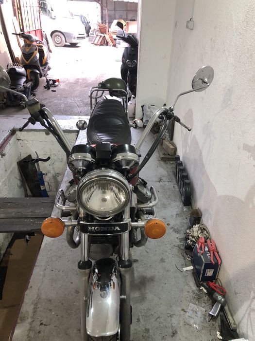 Продавам мотоциклет Honda CX 500