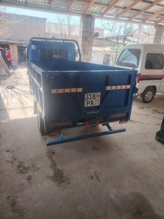 Yangi barter LABOGA neksiya 2 damas 2 ga   birinchi narxini bilib kiyi