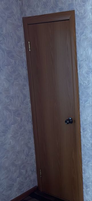 Продам двери в хорошем состоянии