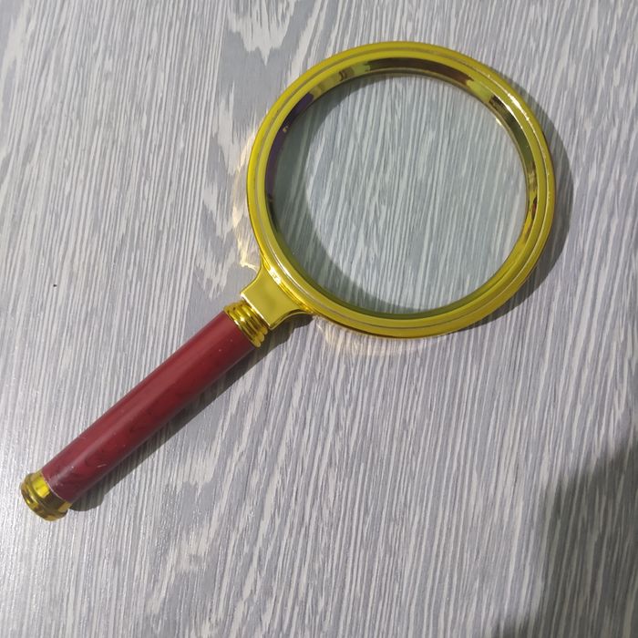 Высококачественная лупа