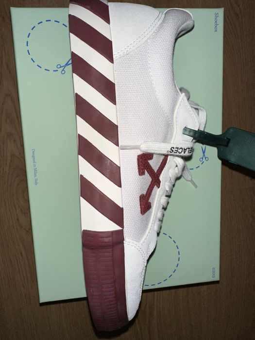 Обувки Off-White Low Vulcanised Suede Canvas