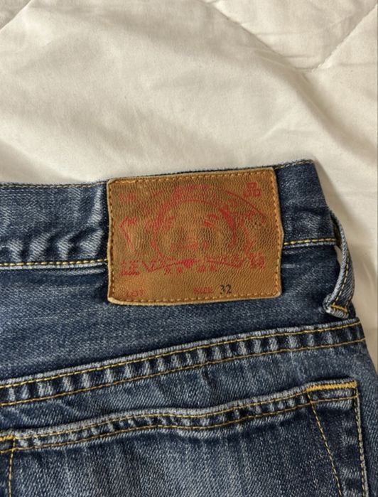 blugi scurti evisu,stare foarte buna