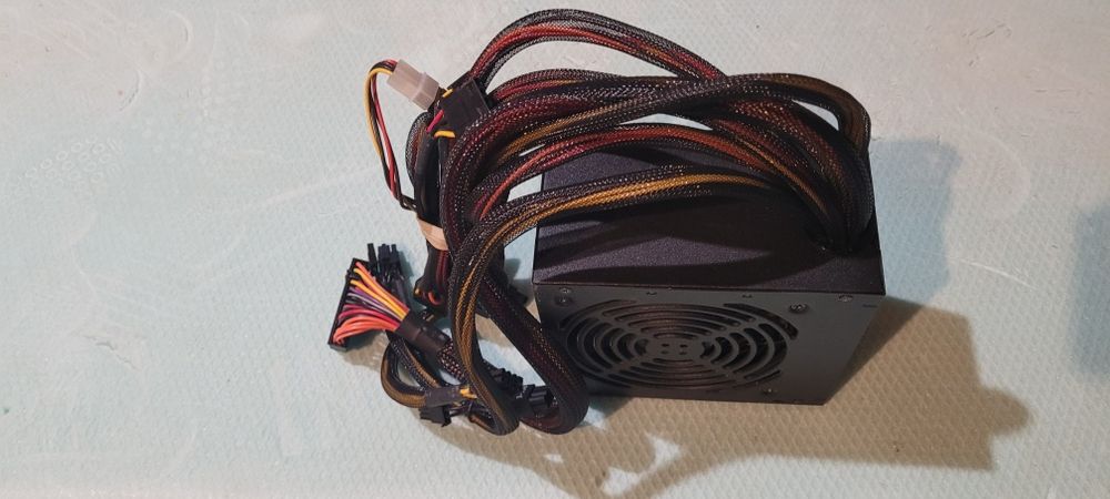 Sursa computer Corsair VS650