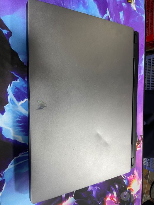 Noutbook noutbook