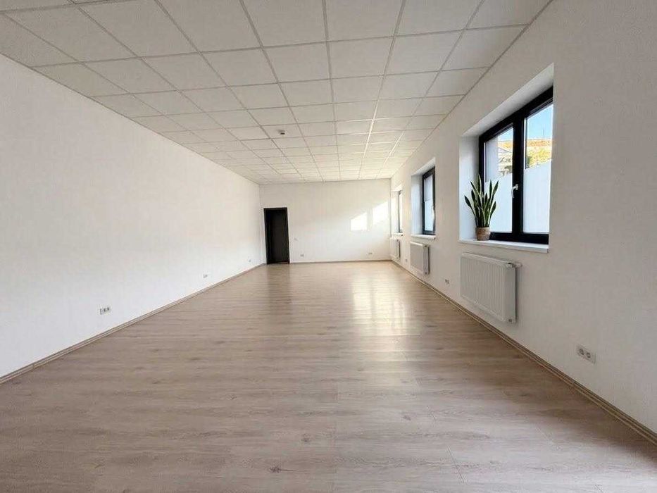 DIRECT PROPRIETAR | Spatiu de Birou 70 mp + Locuri de parcare | Zona Sinaia