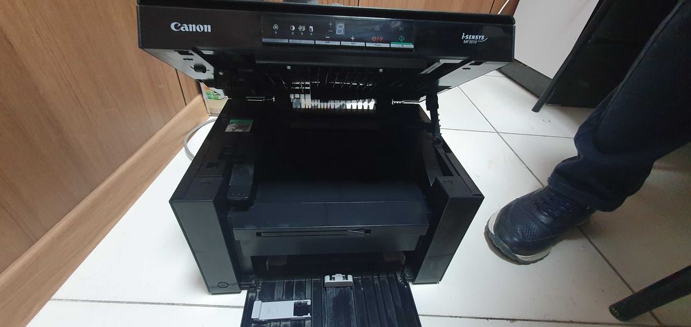 Canon Mf3010 ...