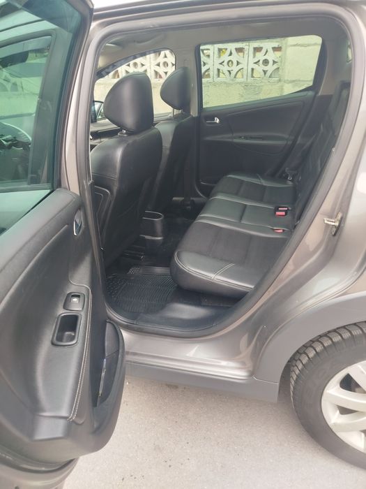 Peugeot 207 1.6i SW OUTDOOR PANORAMA
