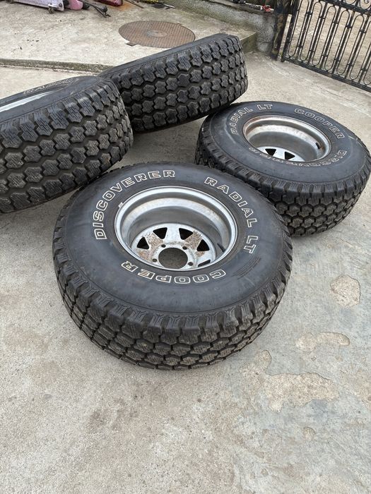 Jante +cauciucuri Discoverer Radial Lt  33 12.5 R15Jeep,Toyota,Patrol