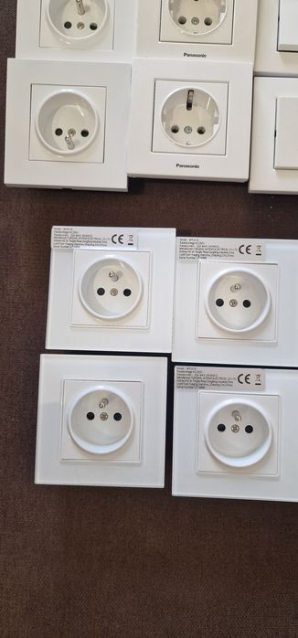 Луксозни стъклени контакти и контакти  panasonic