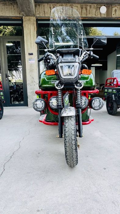 Uch oyoqli skuter 200kg