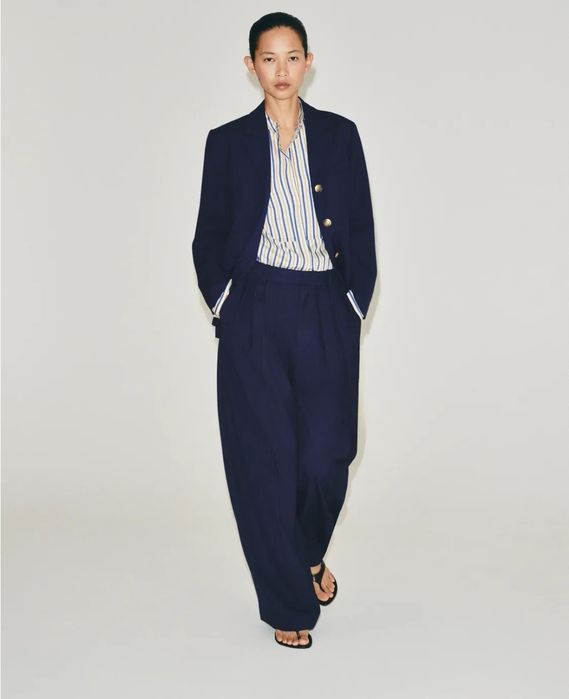 Vand Costum Zara nou