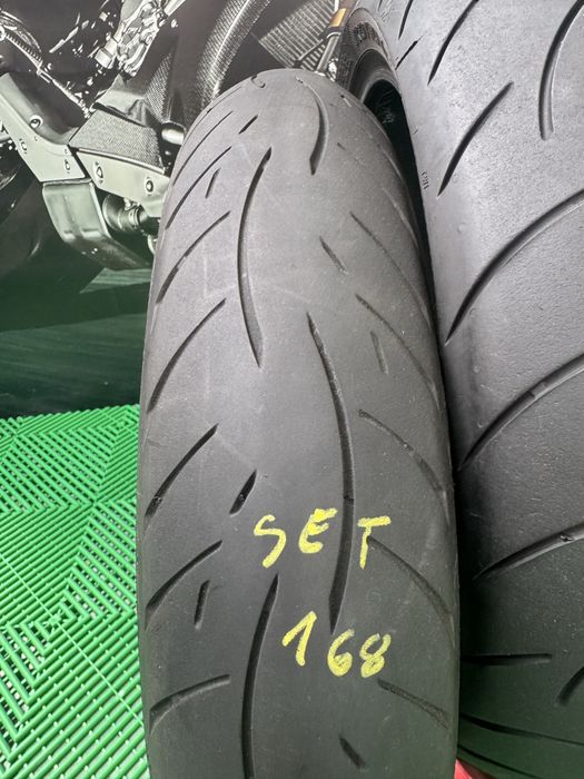 Set Anvelope Moto 120 70 17 si 180 55 17 Metzeler Roadtec Z8 2023 Cauciuc Fata spate Set168
