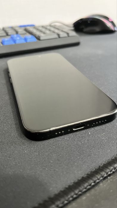 Продам iPhone 15 Pro, Black Titanium, 256 GB