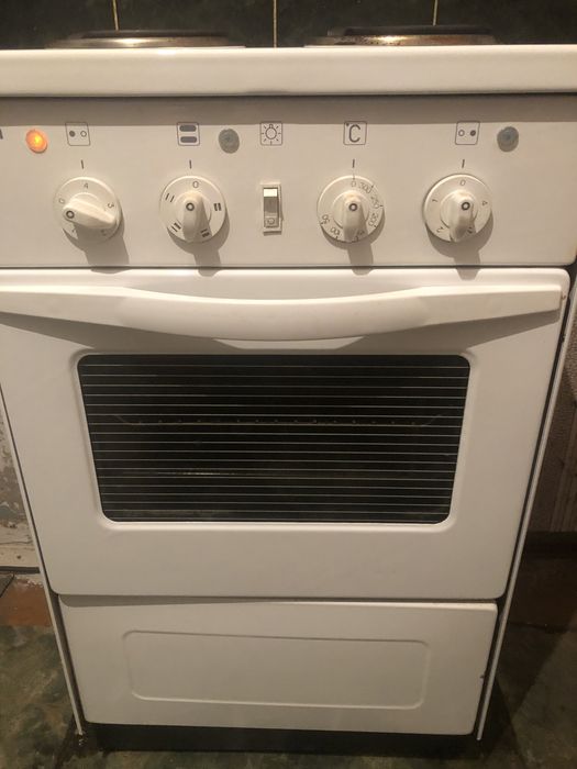 Продам электроплиту Мечта