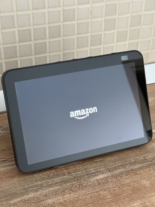 Amazon Echo Show 8 (2nd gen)